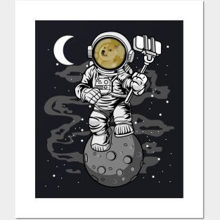 Astronaut Selfie Dogecoin DOGE Coin To The Moon Crypto Token Cryptocurrency Wallet Birthday Gift For Men Women Kids Posters and Art